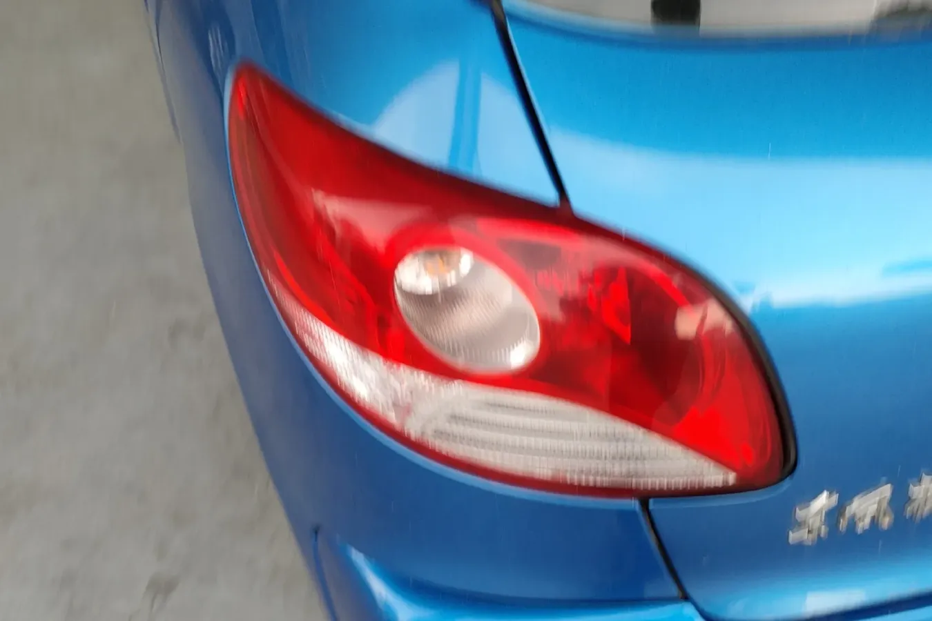 2011 Peugeot 207 1.4L 76HP L4 5MT,autocango,china used car exporter,china ev exporter,chinese used car exporter,chinese used ev exporter