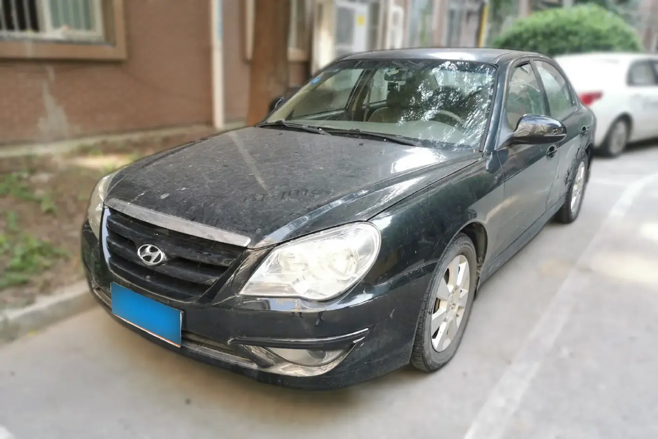 2009 Hyundai MoInca 2.0L 137HP L4 5MT