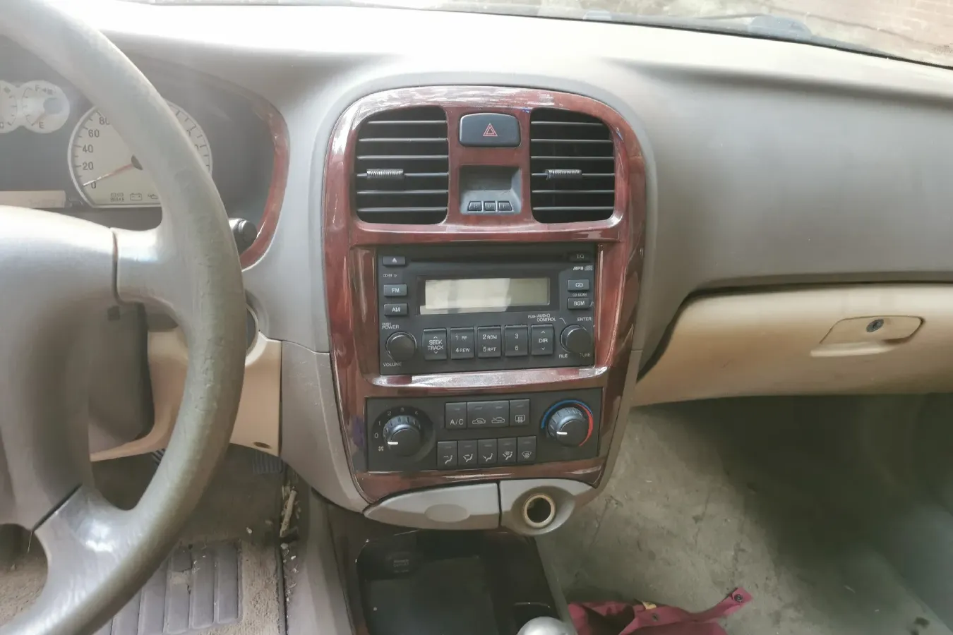 2009 Hyundai MoInca 2.0L 137HP L4 5MT,autocango,china used car exporter,china ev exporter,chinese used car exporter,chinese used ev exporter