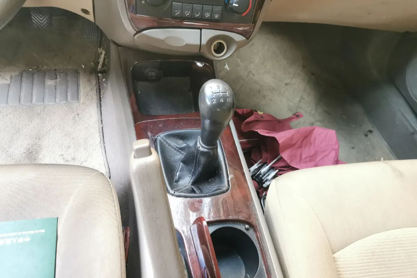 2009 Hyundai MoInca 2.0L 137HP L4 5MT,autocango,china used car exporter,china ev exporter,chinese used car exporter,chinese used ev exporter