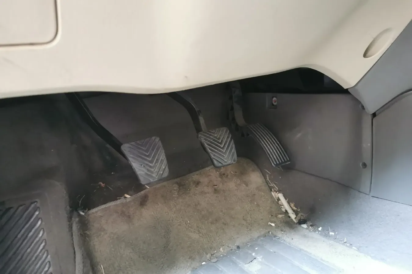 2009 Hyundai MoInca 2.0L 137HP L4 5MT,autocango,china used car exporter,china ev exporter,chinese used car exporter,chinese used ev exporter