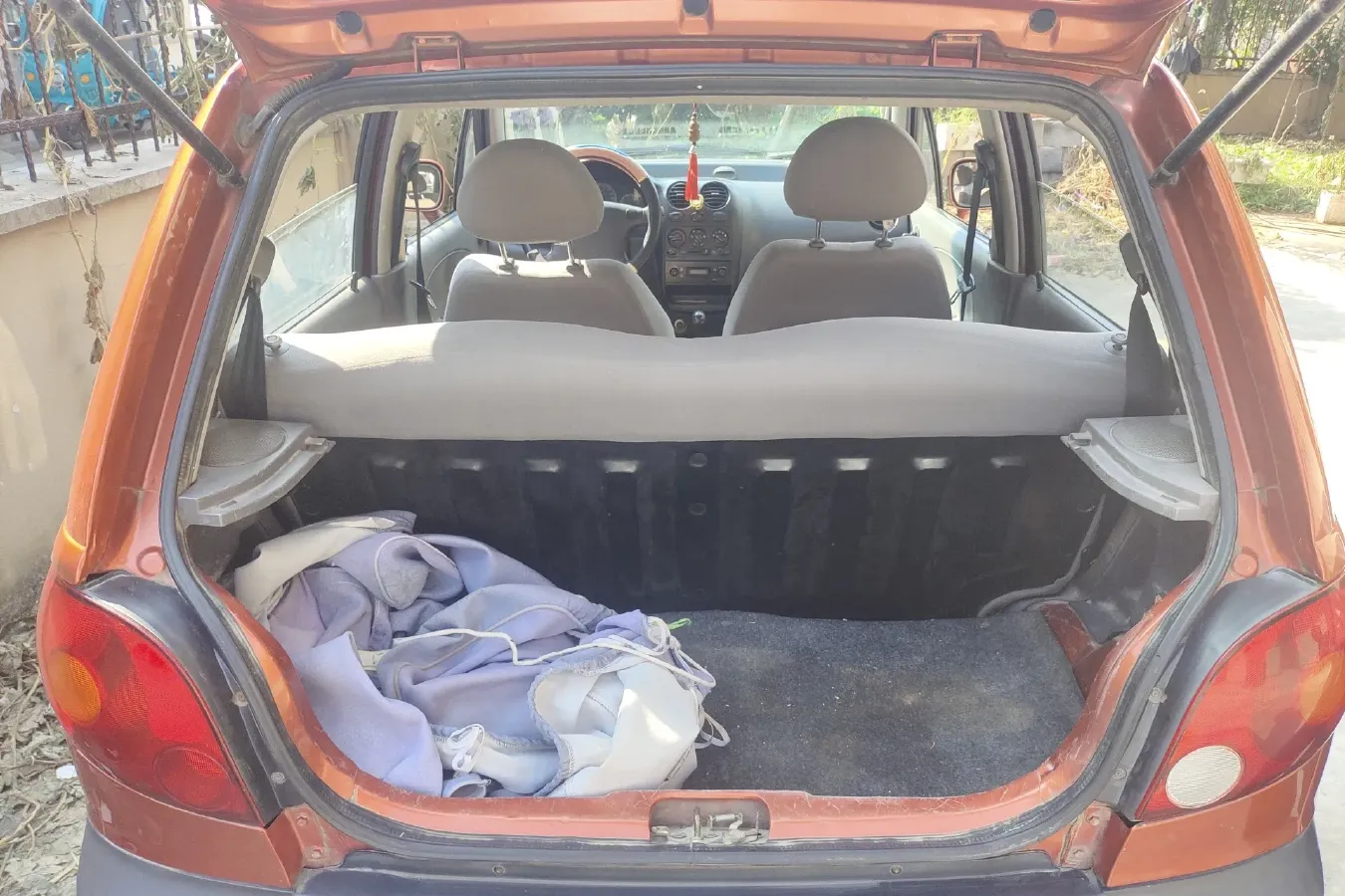 2012 BaoJun LeChi 1.0L 69HP L4 5MT,autocango,china used car exporter,china ev exporter,chinese used car exporter,chinese used ev exporter