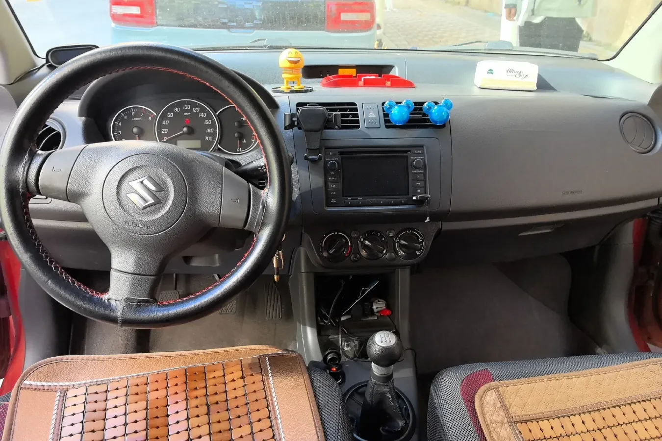 2014 Suzuki Swift 1.3L 91HP L4 5MT,autocango,china used car exporter,china ev exporter,chinese used car exporter,chinese used ev exporter