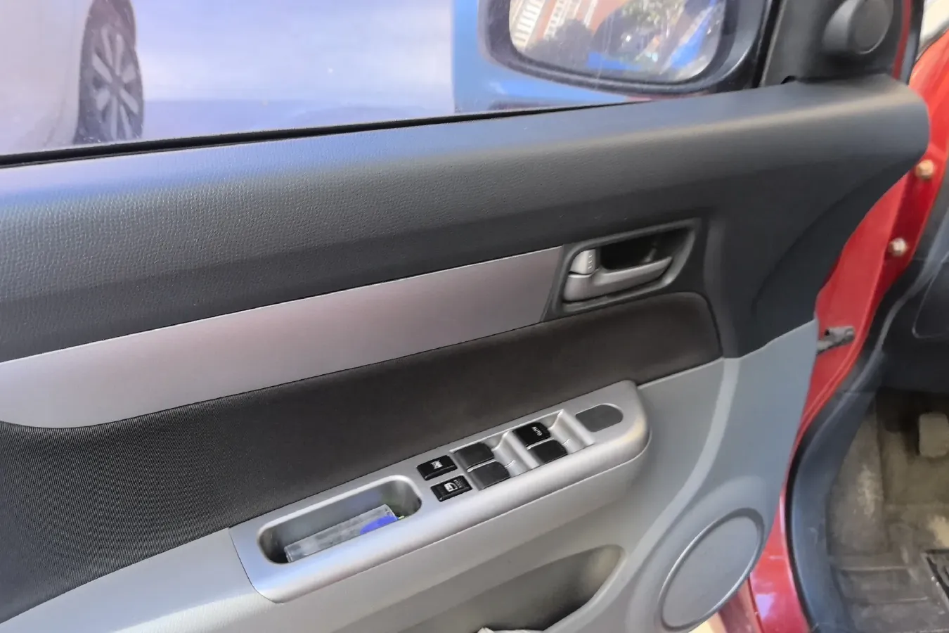 2014 Suzuki Swift 1.3L 91HP L4 5MT,autocango,china used car exporter,china ev exporter,chinese used car exporter,chinese used ev exporter