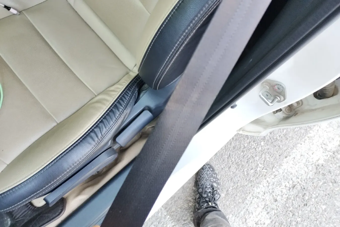 2016 HaiMa Family 1.6L 125HP L4 6MT,autocango,china used car exporter,china ev exporter,chinese used car exporter,chinese used ev exporter