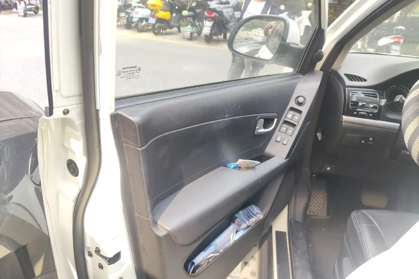 2013 SsangYong Korando 2.0L 149HP L4 6AT,autocango,china used car exporter,china ev exporter,chinese used car exporter,chinese used ev exporter