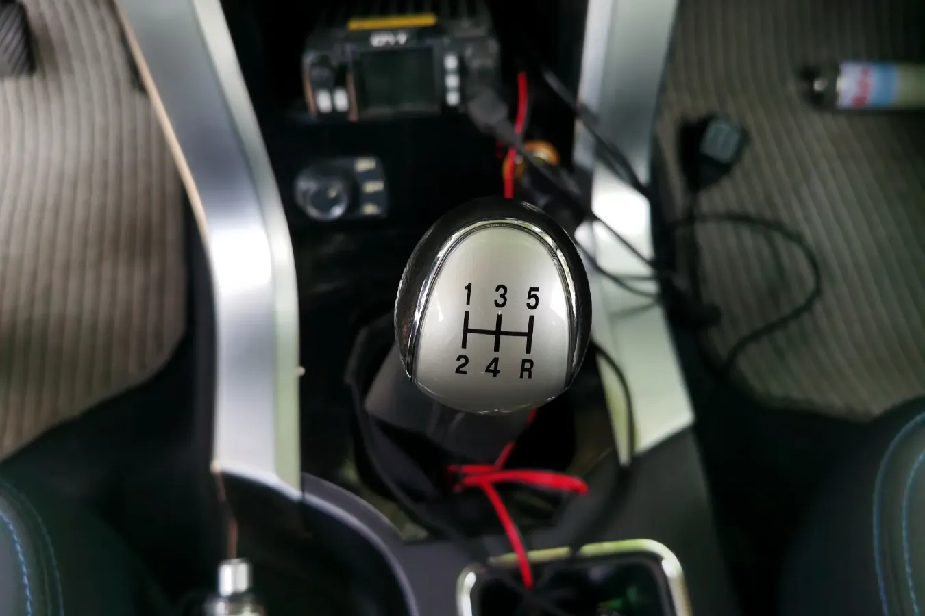 2015 Leopaard Q6 2.4L 147HP L4 5MT,autocango,china used car exporter,china ev exporter,chinese used car exporter,chinese used ev exporter