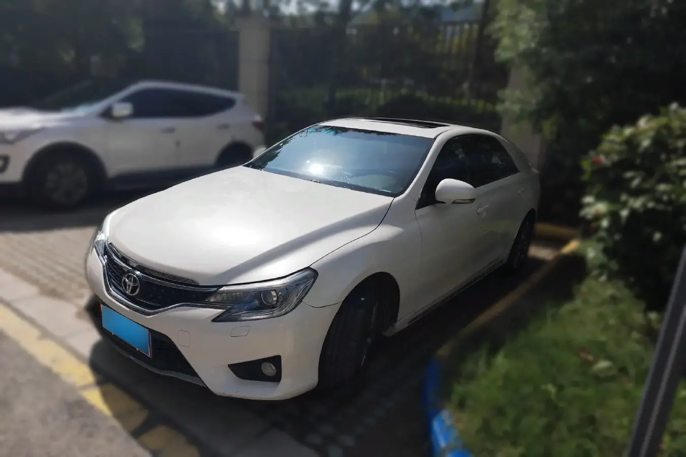 2013 Toyota Reiz 2.5L 193HP V6 6AT