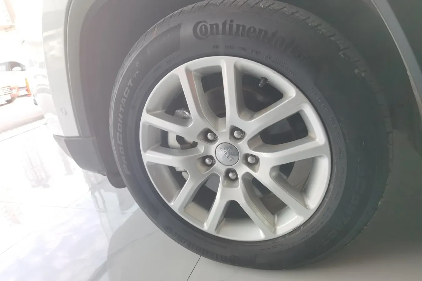 2018 Jeep Commander 2.0T 234HP L4 9AT,autocango,china used car exporter,china ev exporter,chinese used car exporter,chinese used ev exporter