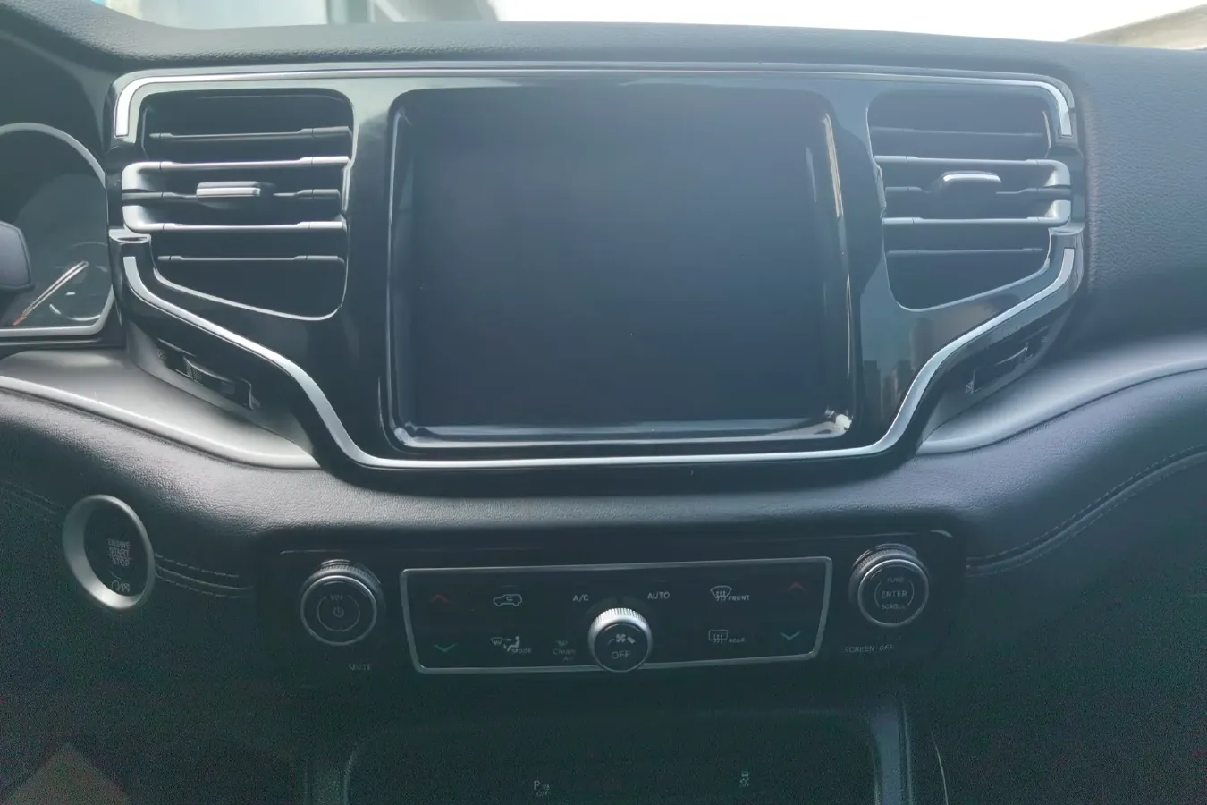 2018 Jeep Commander 2.0T 234HP L4 9AT,autocango,china used car exporter,china ev exporter,chinese used car exporter,chinese used ev exporter