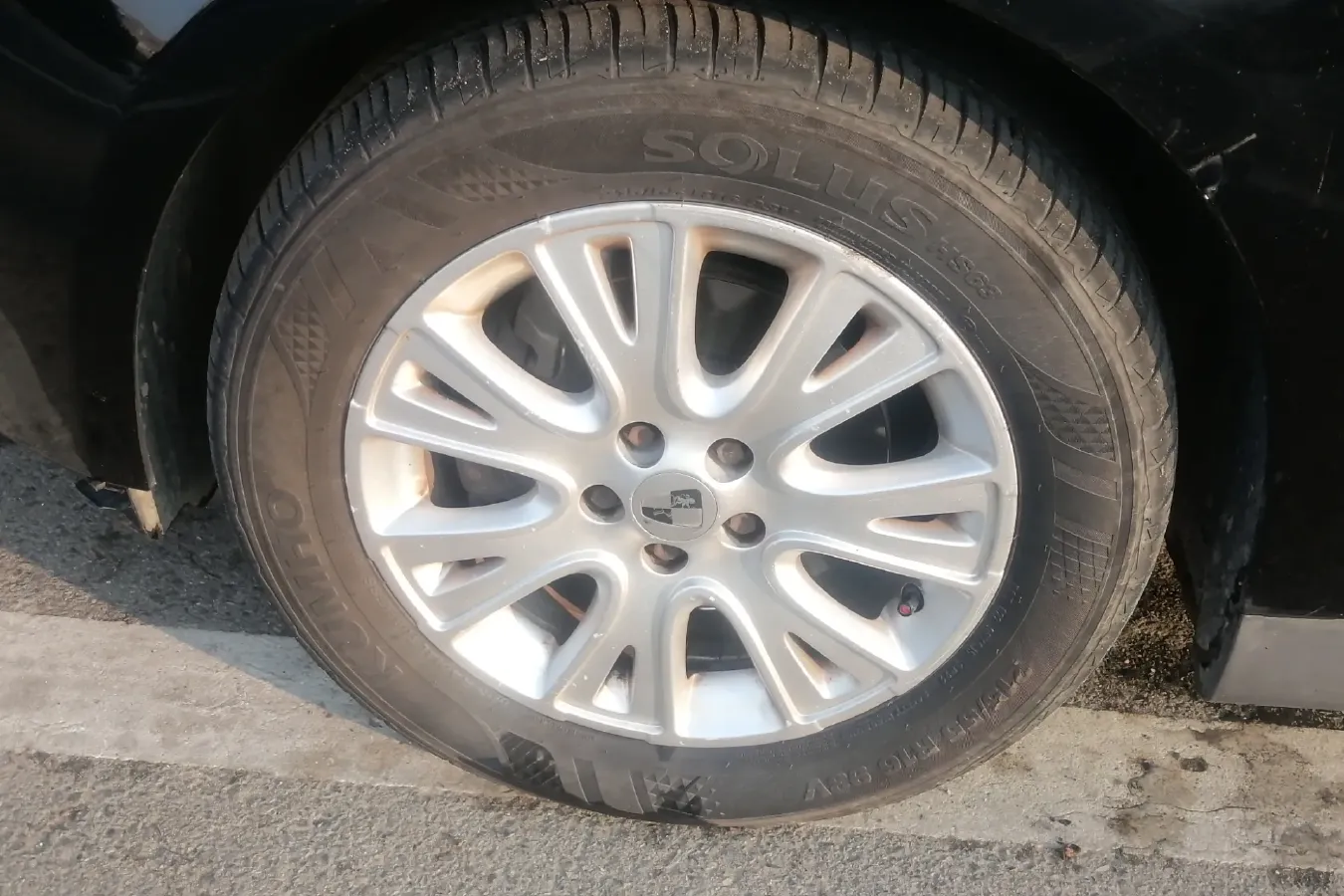 2012 Roewe 550 1.8L 133HP L4 5AT,autocango,china used car exporter,china ev exporter,chinese used car exporter,chinese used ev exporter