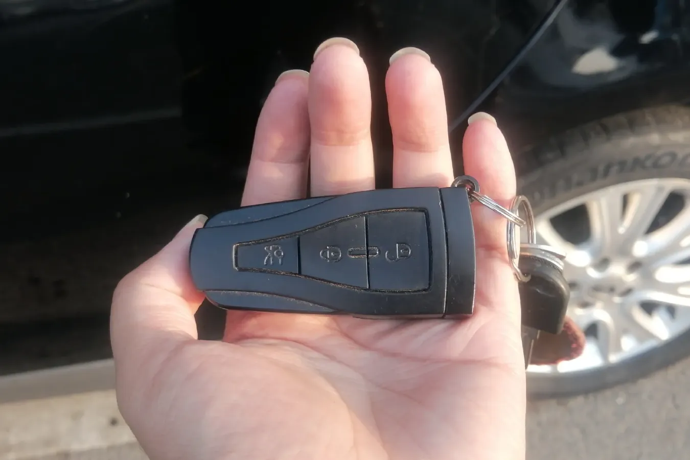 2012 Roewe 550 1.8L 133HP L4 5AT,autocango,china used car exporter,china ev exporter,chinese used car exporter,chinese used ev exporter