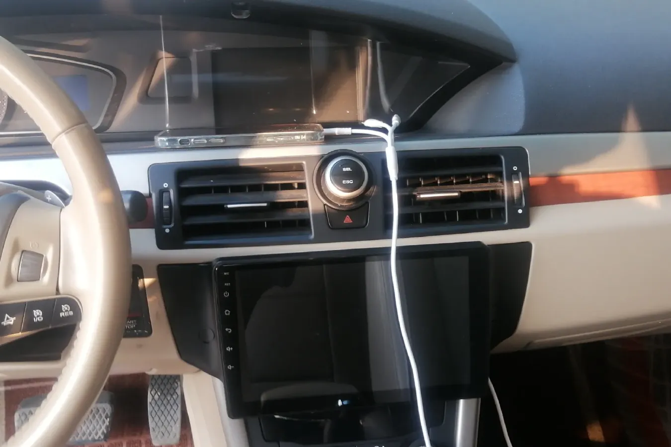 2012 Roewe 550 1.8L 133HP L4 5AT,autocango,china used car exporter,china ev exporter,chinese used car exporter,chinese used ev exporter