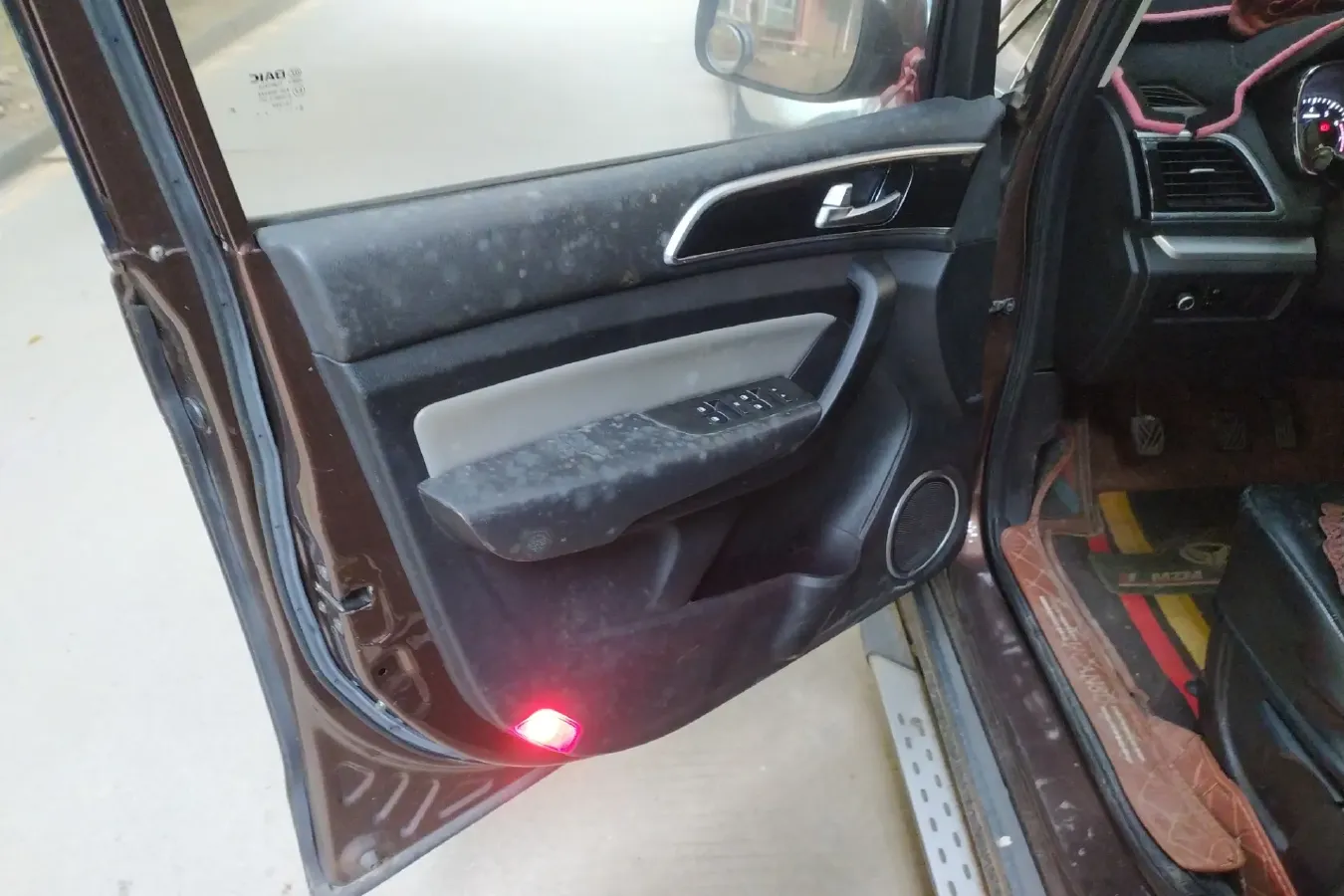 2015 BAIC Hyosow H3 1.5L 113HP L4 5MT,autocango,china used car exporter,china ev exporter,chinese used car exporter,chinese used ev exporter