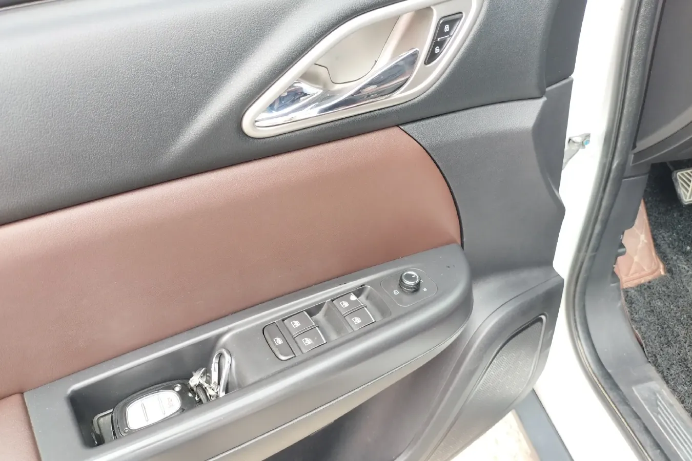 2017 BiSu T5 1.5T 150HP L4 6MT,autocango,china used car exporter,china ev exporter,chinese used car exporter,chinese used ev exporter