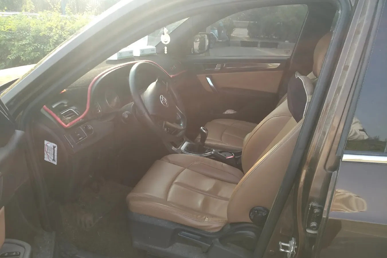 2016 Brilliance Auto V5 1.5T 150HP L4 5MT,autocango,china used car exporter,china ev exporter,chinese used car exporter,chinese used ev exporter