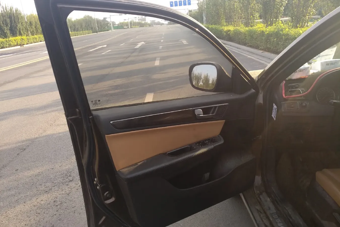 2016 Brilliance Auto V5 1.5T 150HP L4 5MT,autocango,china used car exporter,china ev exporter,chinese used car exporter,chinese used ev exporter