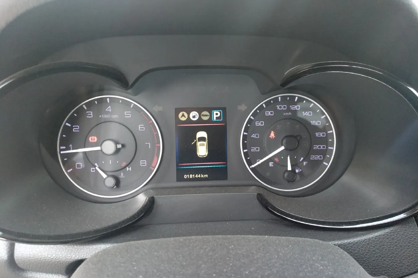 2019 DongFeng Aeolus AX5 1.5T 150HP L4 6DCT,autocango,china used car exporter,china ev exporter,chinese used car exporter,chinese used ev exporter