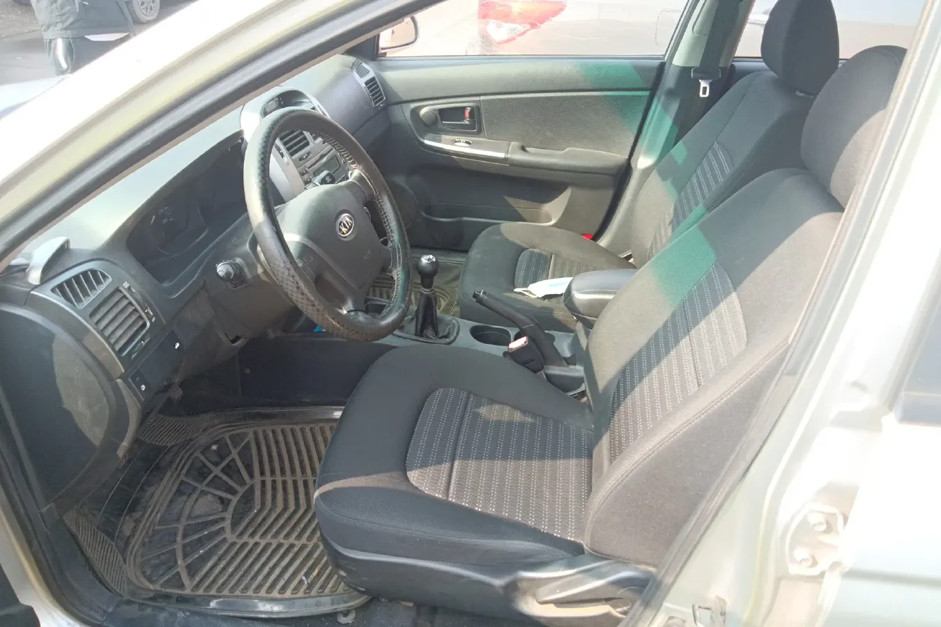 2010 Kia Cerato 1.6L 112HP L4 5MT,autocango,china used car exporter,china ev exporter,chinese used car exporter,chinese used ev exporter