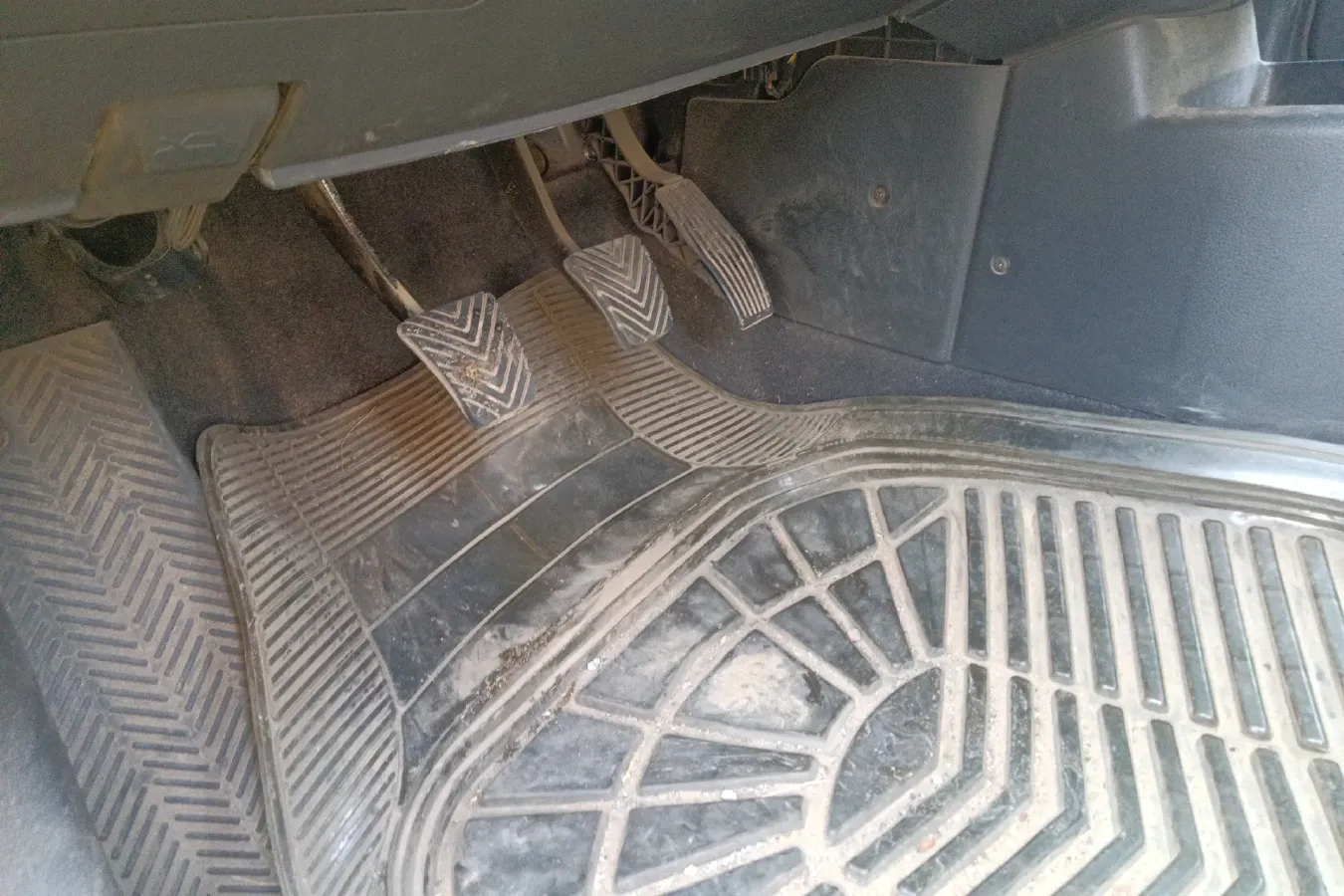 2010 Kia Cerato 1.6L 112HP L4 5MT,autocango,china used car exporter,china ev exporter,chinese used car exporter,chinese used ev exporter