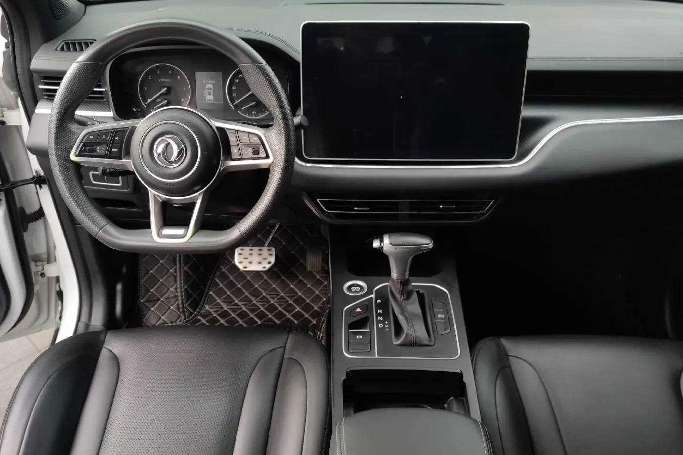 2020 DongFeng Fengon Fengon 580 Pro 1.5T 180HP L4 CVT,autocango,china used car exporter,china ev exporter,chinese used car exporter,chinese used ev exporter