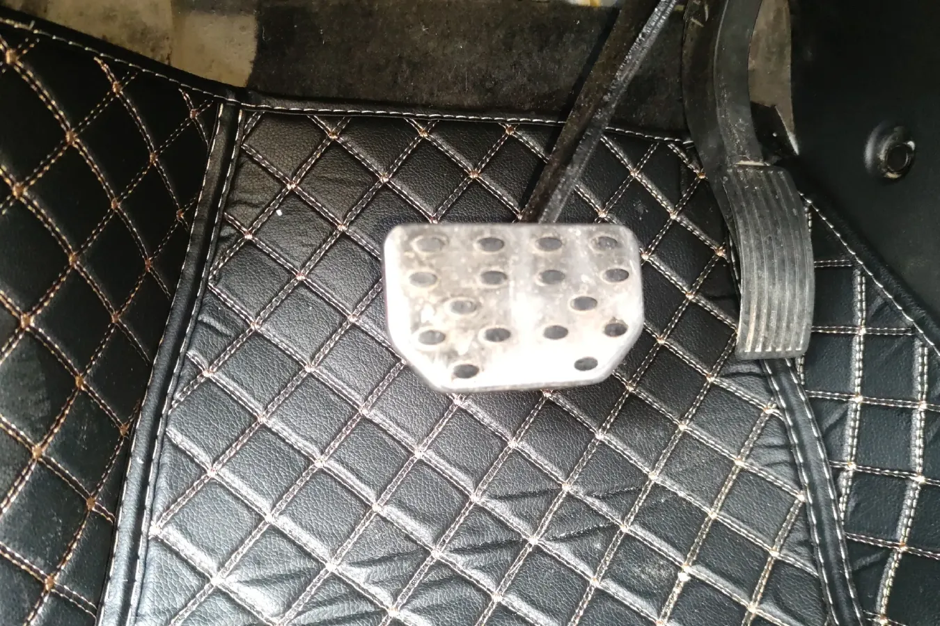 2020 DongFeng Fengon Fengon 580 Pro 1.5T 180HP L4 CVT,autocango,china used car exporter,china ev exporter,chinese used car exporter,chinese used ev exporter