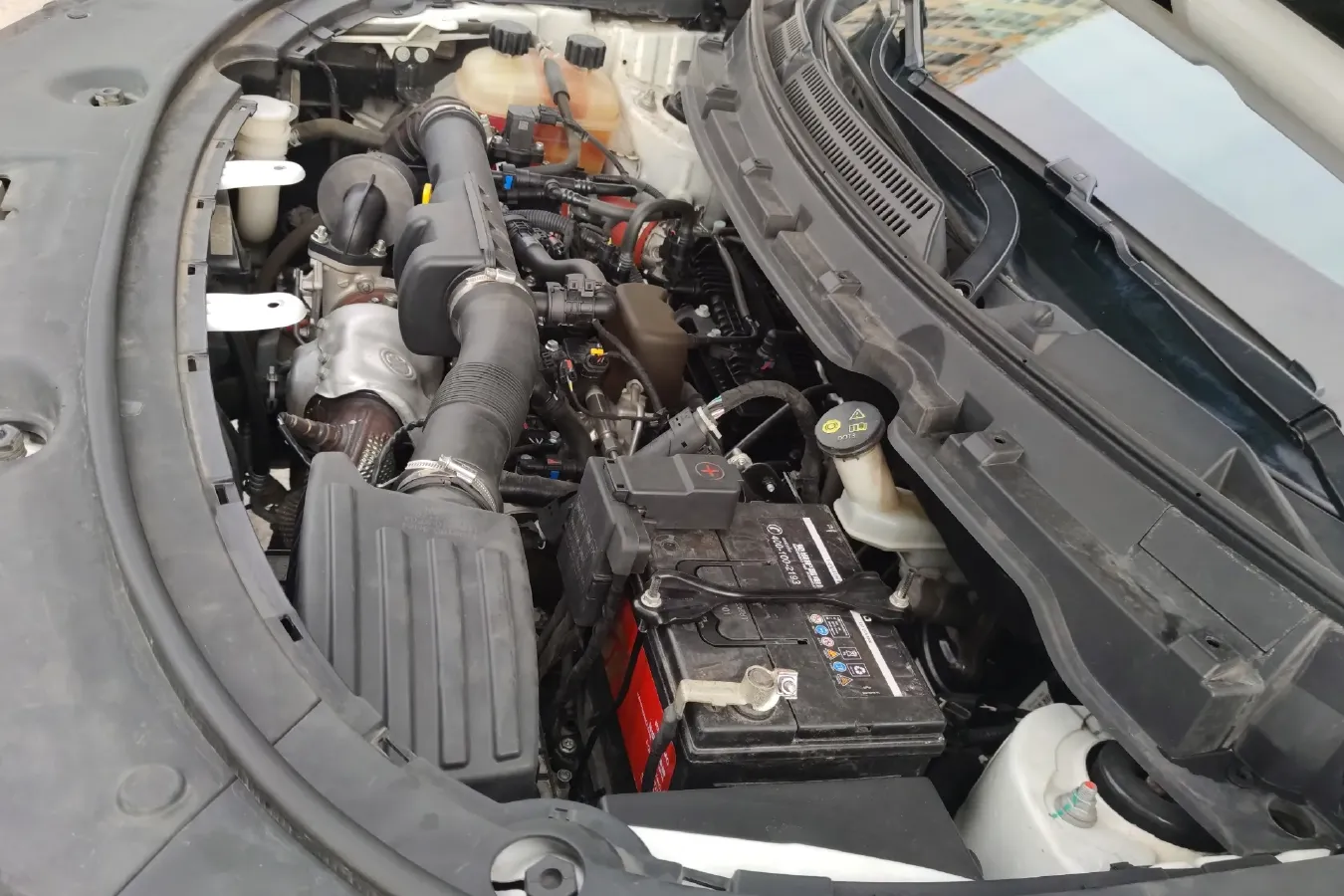 2020 DongFeng Fengon Fengon 580 Pro 1.5T 180HP L4 CVT,autocango,china used car exporter,china ev exporter,chinese used car exporter,chinese used ev exporter