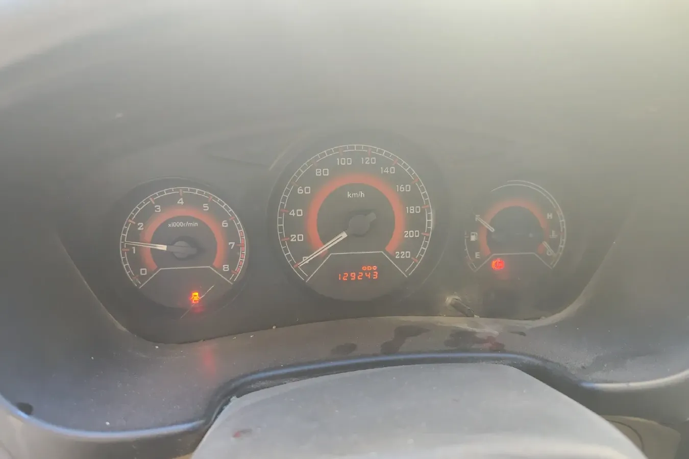 2011 Soueast V3 1.5L 120HP L4 5MT,autocango,china used car exporter,china ev exporter,chinese used car exporter,chinese used ev exporter