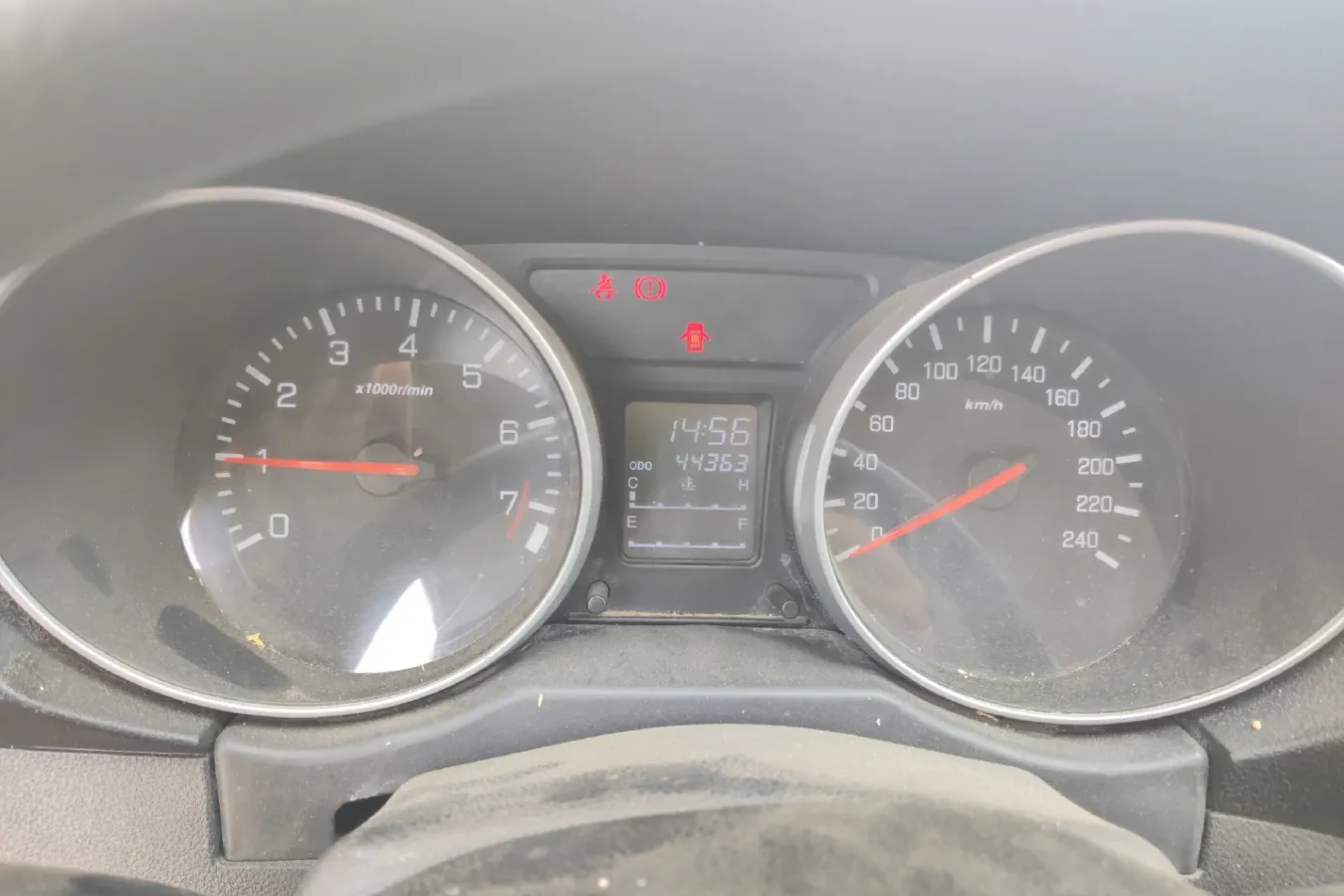 2014 FAW Senia S80 1.3L 88HP L4 5MT,autocango,china used car exporter,china ev exporter,chinese used car exporter,chinese used ev exporter