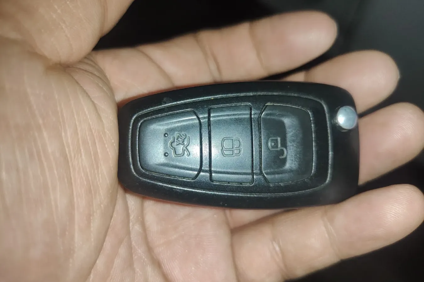 2012 Ford Focus 1.6L 125HP L4 5MT,autocango,china used car exporter,china ev exporter,chinese used car exporter,chinese used ev exporter