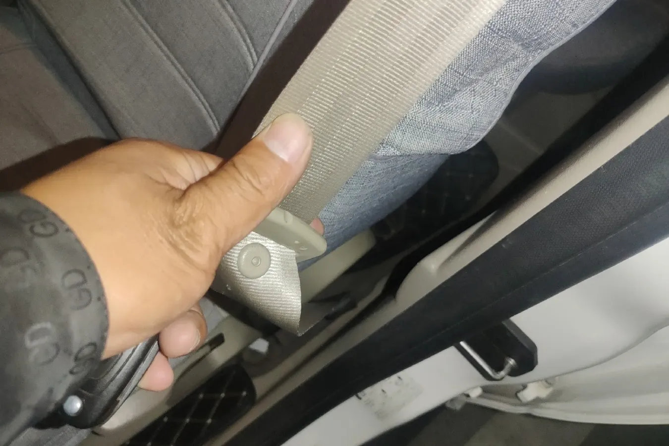 2012 Ford Focus 1.6L 125HP L4 5MT,autocango,china used car exporter,china ev exporter,chinese used car exporter,chinese used ev exporter