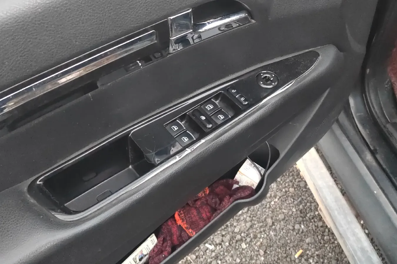 2015 Landwind X8 2.0T 122HP L4 5MT,autocango,china used car exporter,china ev exporter,chinese used car exporter,chinese used ev exporter