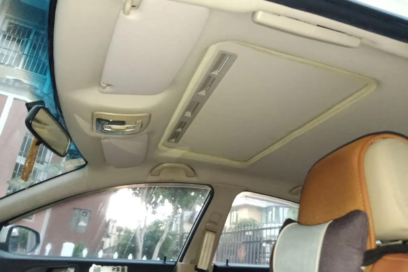 2013 Brilliance Auto H330 1.5L 105HP L4 5MT,autocango,china used car exporter,china ev exporter,chinese used car exporter,chinese used ev exporter