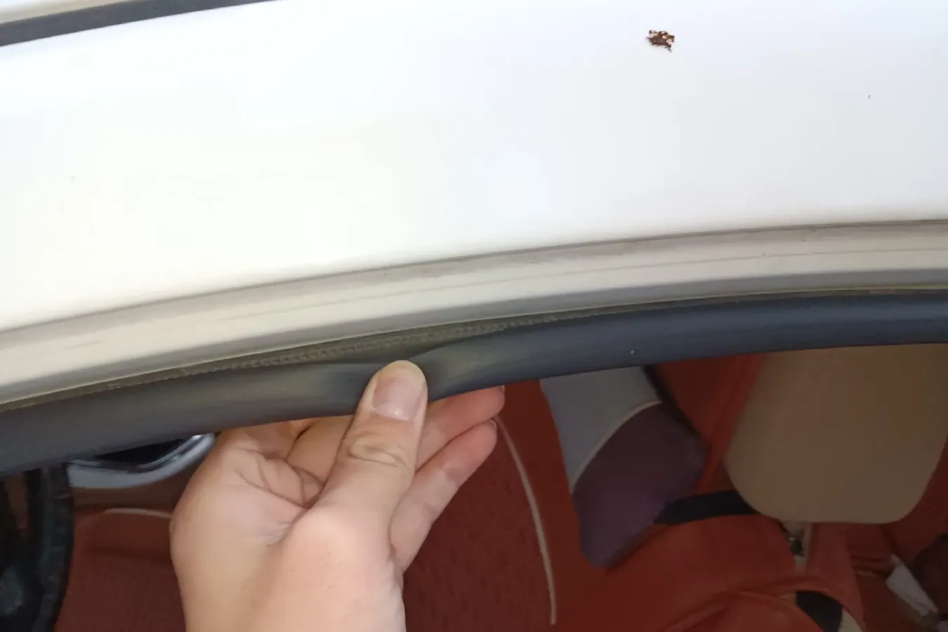 2013 Brilliance Auto H330 1.5L 105HP L4 5MT,autocango,china used car exporter,china ev exporter,chinese used car exporter,chinese used ev exporter