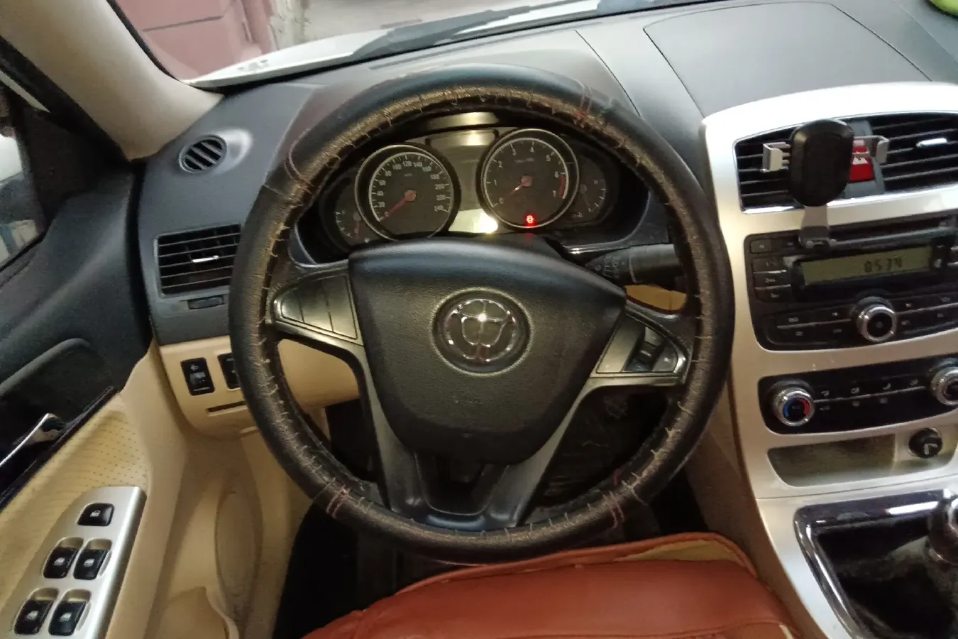 2013 Brilliance Auto H330 1.5L 105HP L4 5MT,autocango,china used car exporter,china ev exporter,chinese used car exporter,chinese used ev exporter