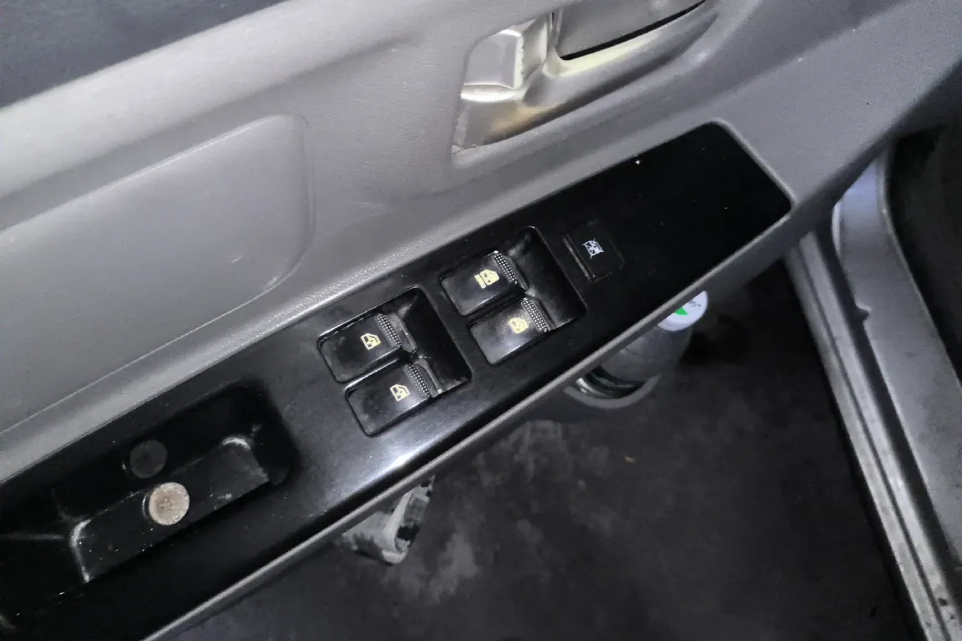 2013 BAIC WeiWang M20 1.5L 106HP L4 5MT,autocango,china used car exporter,china ev exporter,chinese used car exporter,chinese used ev exporter