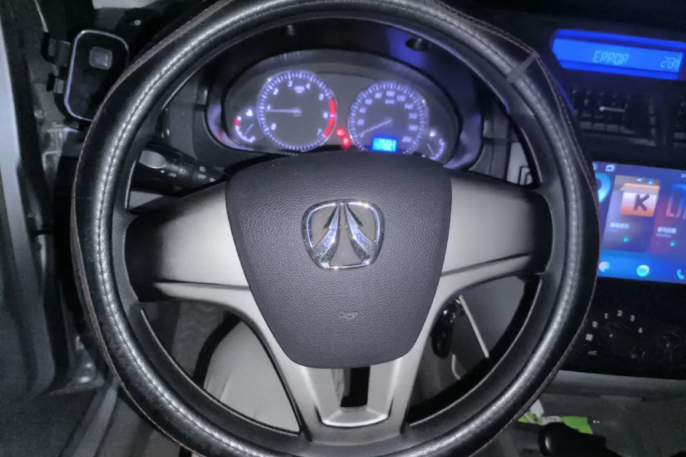 2013 BAIC WeiWang M20 1.5L 106HP L4 5MT,autocango,china used car exporter,china ev exporter,chinese used car exporter,chinese used ev exporter