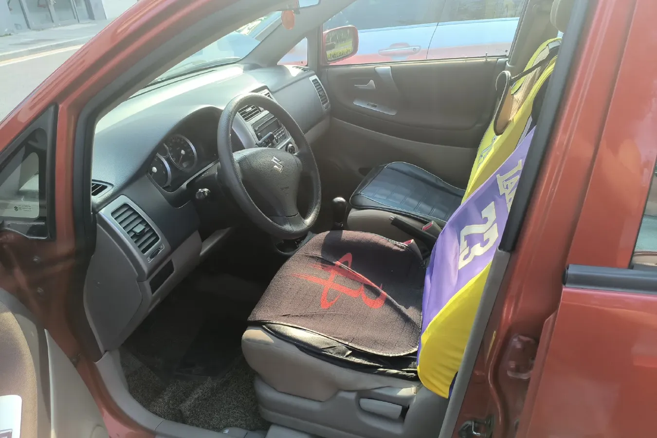 2011 Suzuki Liana 1.4L 99HP L4 5MT,autocango,china used car exporter,china ev exporter,chinese used car exporter,chinese used ev exporter