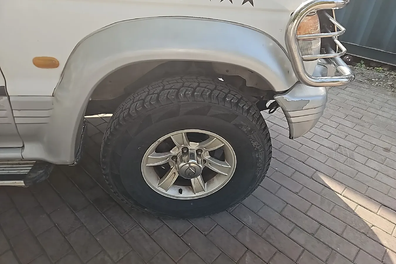 2009 Leopaard 6481 2.2L 129HP L4 5MT,autocango,china used car exporter,china ev exporter,chinese used car exporter,chinese used ev exporter