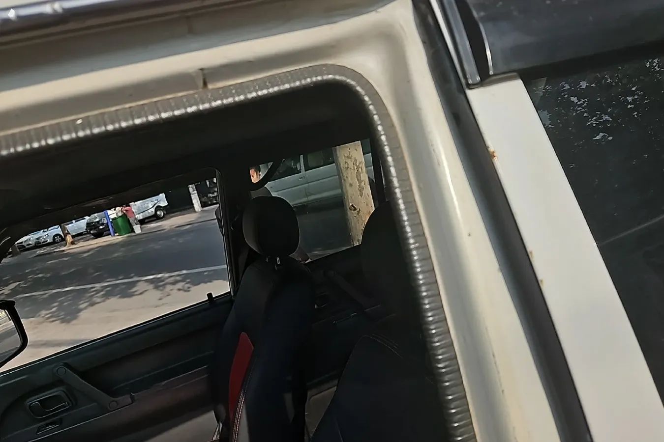 2009 Leopaard 6481 2.2L 129HP L4 5MT,autocango,china used car exporter,china ev exporter,chinese used car exporter,chinese used ev exporter