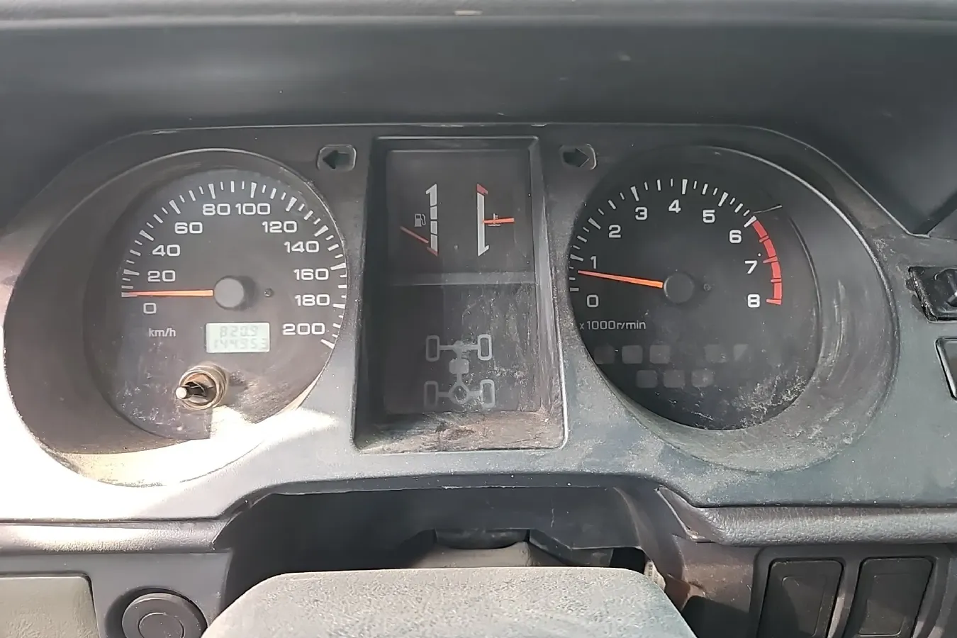 2009 Leopaard 6481 2.2L 129HP L4 5MT,autocango,china used car exporter,china ev exporter,chinese used car exporter,chinese used ev exporter