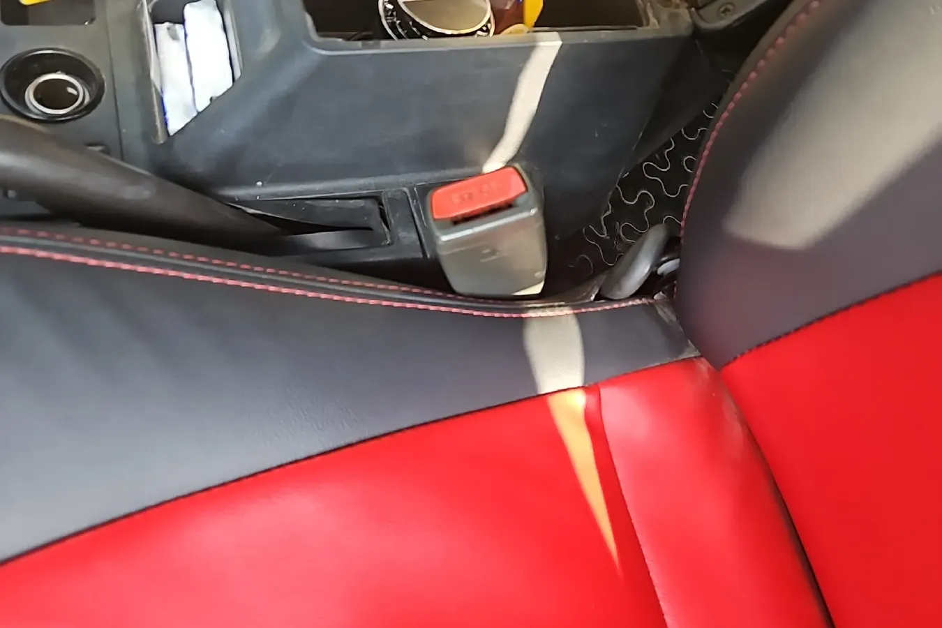 2009 Leopaard 6481 2.2L 129HP L4 5MT,autocango,china used car exporter,china ev exporter,chinese used car exporter,chinese used ev exporter