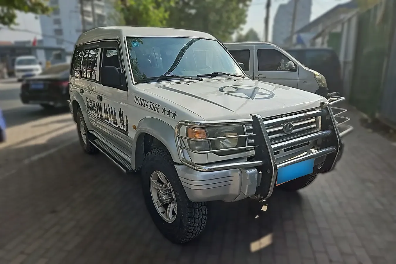 2009 Leopaard 6481 2.2L 129HP L4 5MT,autocango,china used car exporter,china ev exporter,chinese used car exporter,chinese used ev exporter