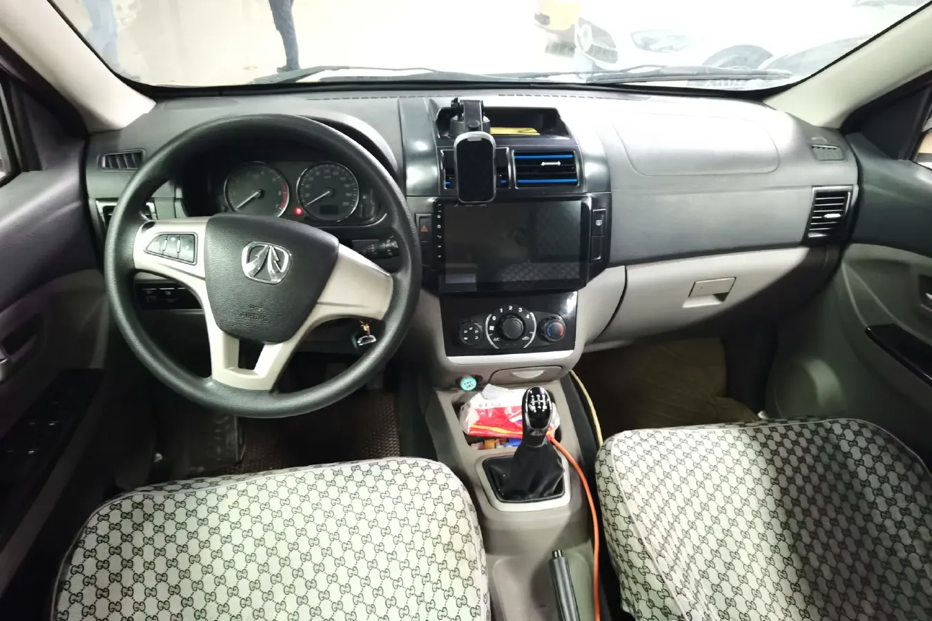 2014 BAIC WeiWang M20 1.5L 106HP L4 5MT,autocango,china used car exporter,china ev exporter,chinese used car exporter,chinese used ev exporter