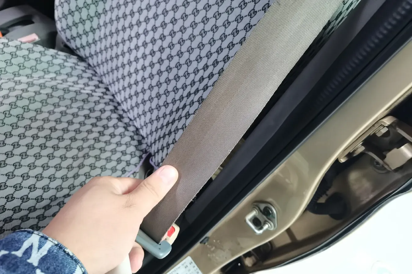 2014 BAIC WeiWang M20 1.5L 106HP L4 5MT,autocango,china used car exporter,china ev exporter,chinese used car exporter,chinese used ev exporter