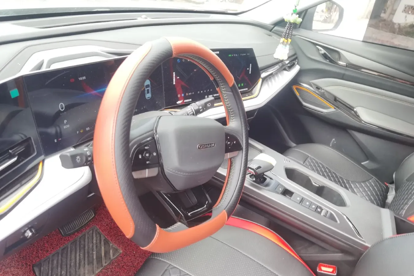 2023 ChangAn Oshan X5 Plus 1.5T 188HP L4 7DCT,autocango,china used car exporter,china ev exporter,chinese used car exporter,chinese used ev exporter