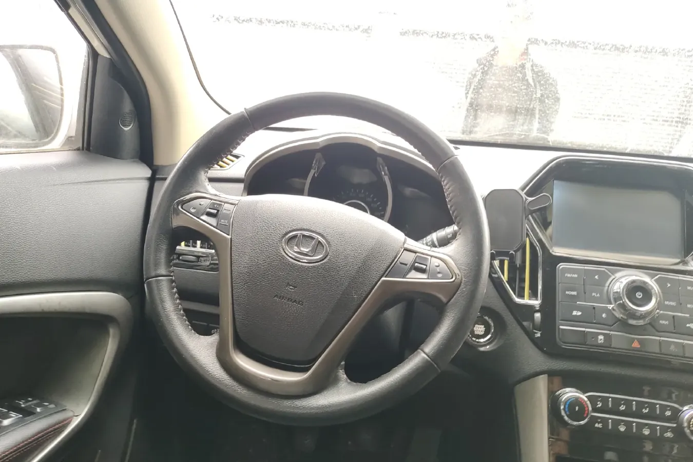 2016 HawTai Santafe 1.5T 156HP L4 6MT,autocango,china used car exporter,china ev exporter,chinese used car exporter,chinese used ev exporter