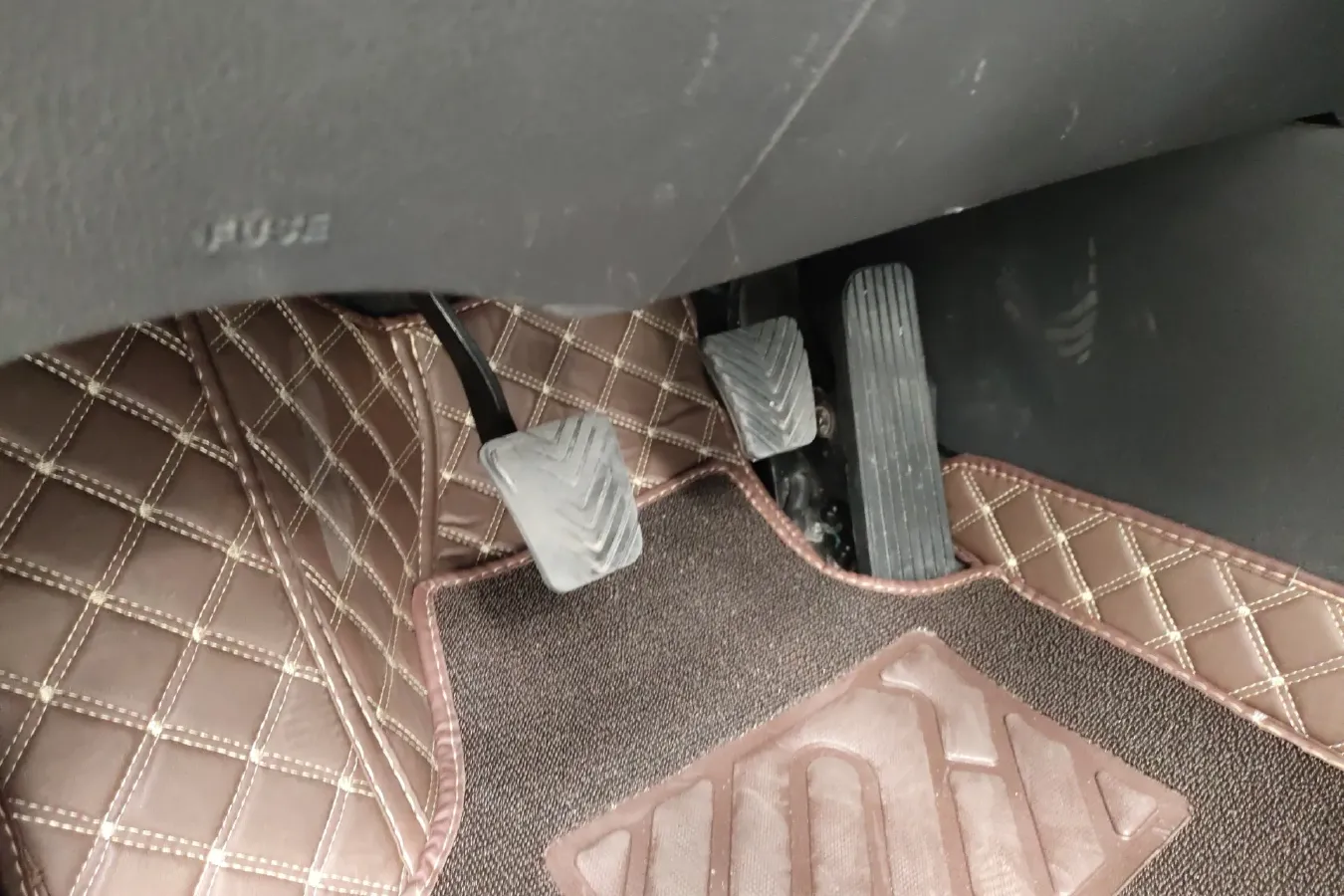 2016 HawTai Santafe 1.5T 156HP L4 6MT,autocango,china used car exporter,china ev exporter,chinese used car exporter,chinese used ev exporter