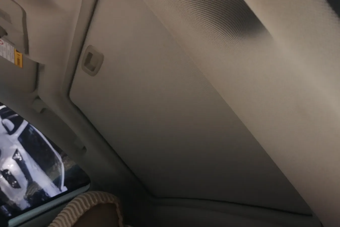 2016 Roewe e550 1.5L 109HP L4 2AT PHEV 12KWH,autocango,china used car exporter,china ev exporter,chinese used car exporter,chinese used ev exporter