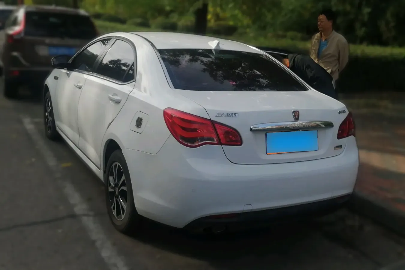 2016 Roewe e550 1.5L 109HP L4 2AT PHEV 12KWH,autocango,china used car exporter,china ev exporter,chinese used car exporter,chinese used ev exporter
